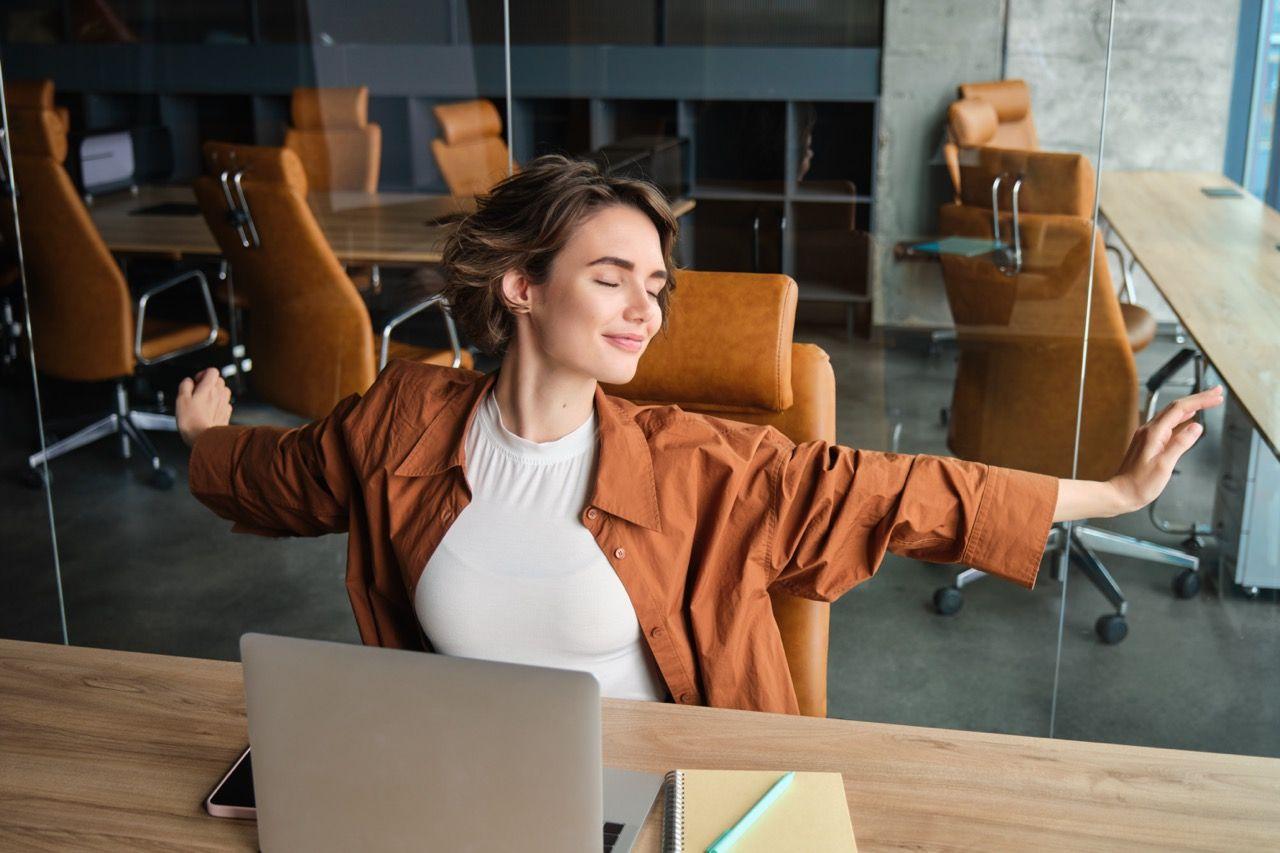 Work-life balance позволяет сохранять продуктивность, строить здоровые отношения с близкими и достигать успеха в разных сферах жизни.